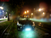Řidička BMW jela v Brně kilometr po tramvajových kolejích. Strážníkům nadýchala 1,4 promile