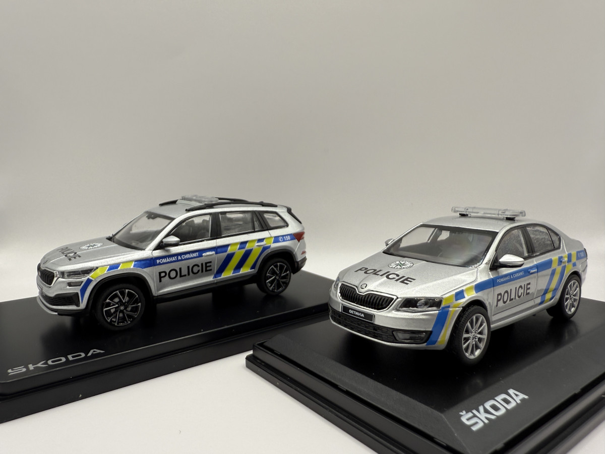 RECENZE: Modely policejních aut od Abrexu